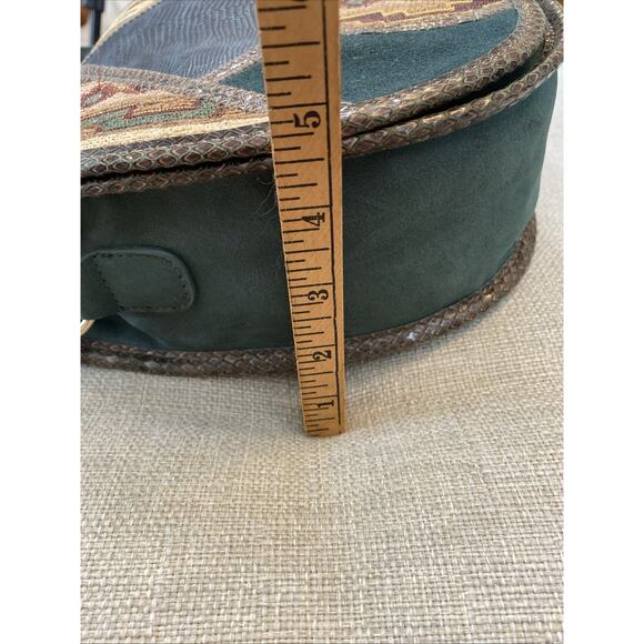 STEVEN BY STEVE MADDEN XL Leather Tapestry Crossbody Carpet Shoulder Bag NEW - Picture 9 of 16